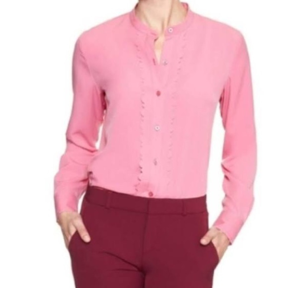 Banana Republic Pink Scallop Trim Blouse